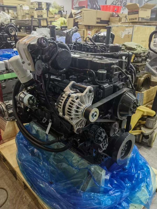 Μηχανή Cummins QSB6.7 6D107 που χρησιμοποιείται για εξορυκτήρες PC200-8/PC210-8/PC220-8/PC240-8
