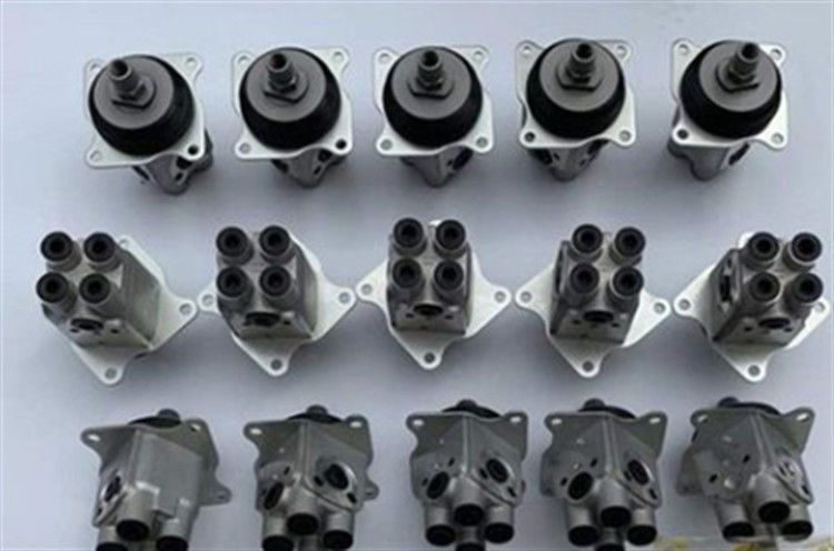 YN30V00111F1 SK200-8 SK210-8 SK250-8 SK330-8 SK350-8 Joystick Control Handle Υδραυλική πιλοτική βαλβίδα για εκσκαφέα