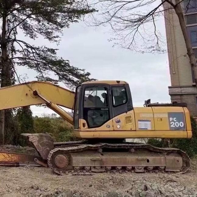 Δυνατός μεταχειρισμένος εξορυκτής Komatsu PC200-7 με 18 μέτρα μακρύ χέρι για βαριές κατασκευές