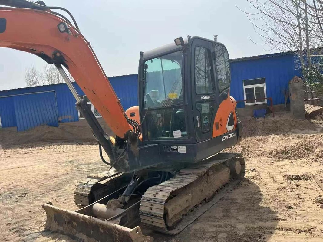Καλή συντήρηση Χρησιμοποιείται 2020 Doosan DX60-9C 6 τόνων εκσκαφέας για τοπίο εργασίες κοινής ωφέλειας